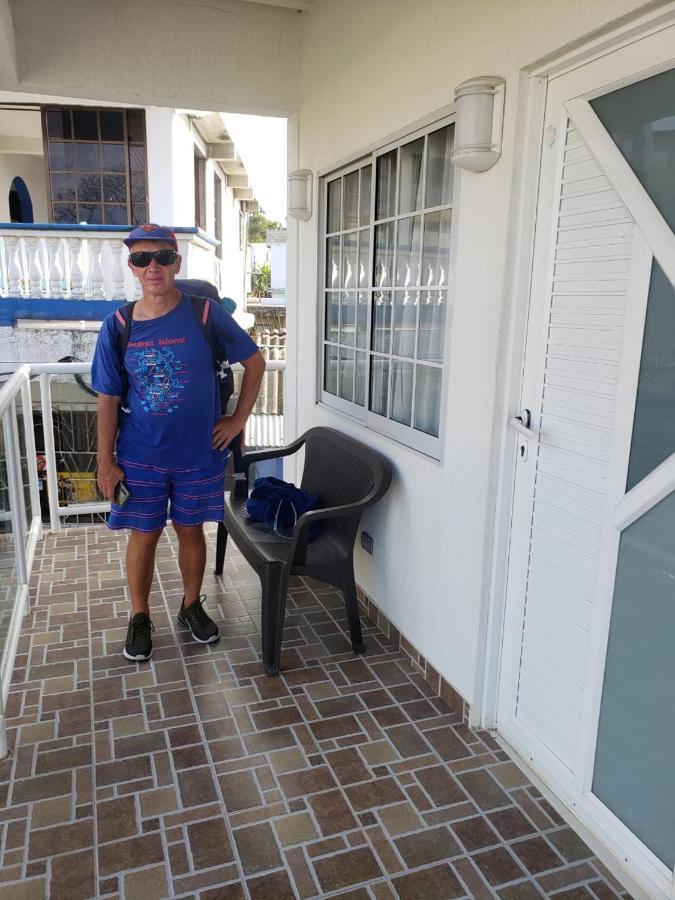 Apartamentos Turisticos Buena Vista San Andrés Exterior foto